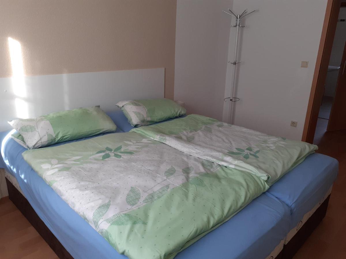 Ferienwohnung - August-Bebel-Str. 19 Oelsnitz  Extérieur photo