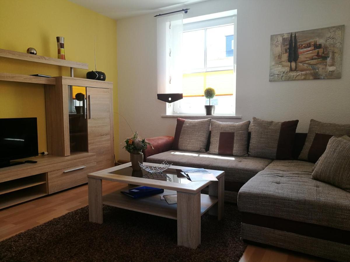 Ferienwohnung - August-Bebel-Str. 19 Oelsnitz  Extérieur photo