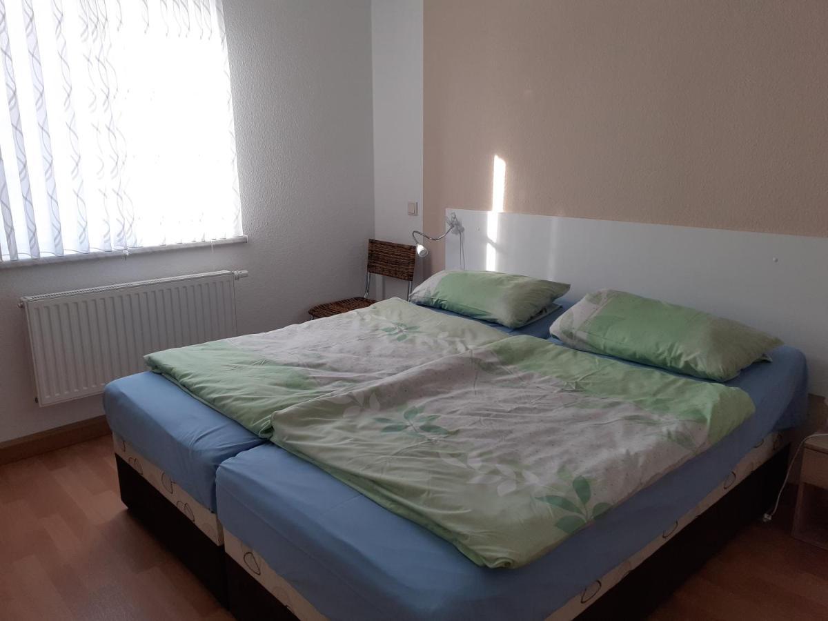 Ferienwohnung - August-Bebel-Str. 19 Oelsnitz  Extérieur photo