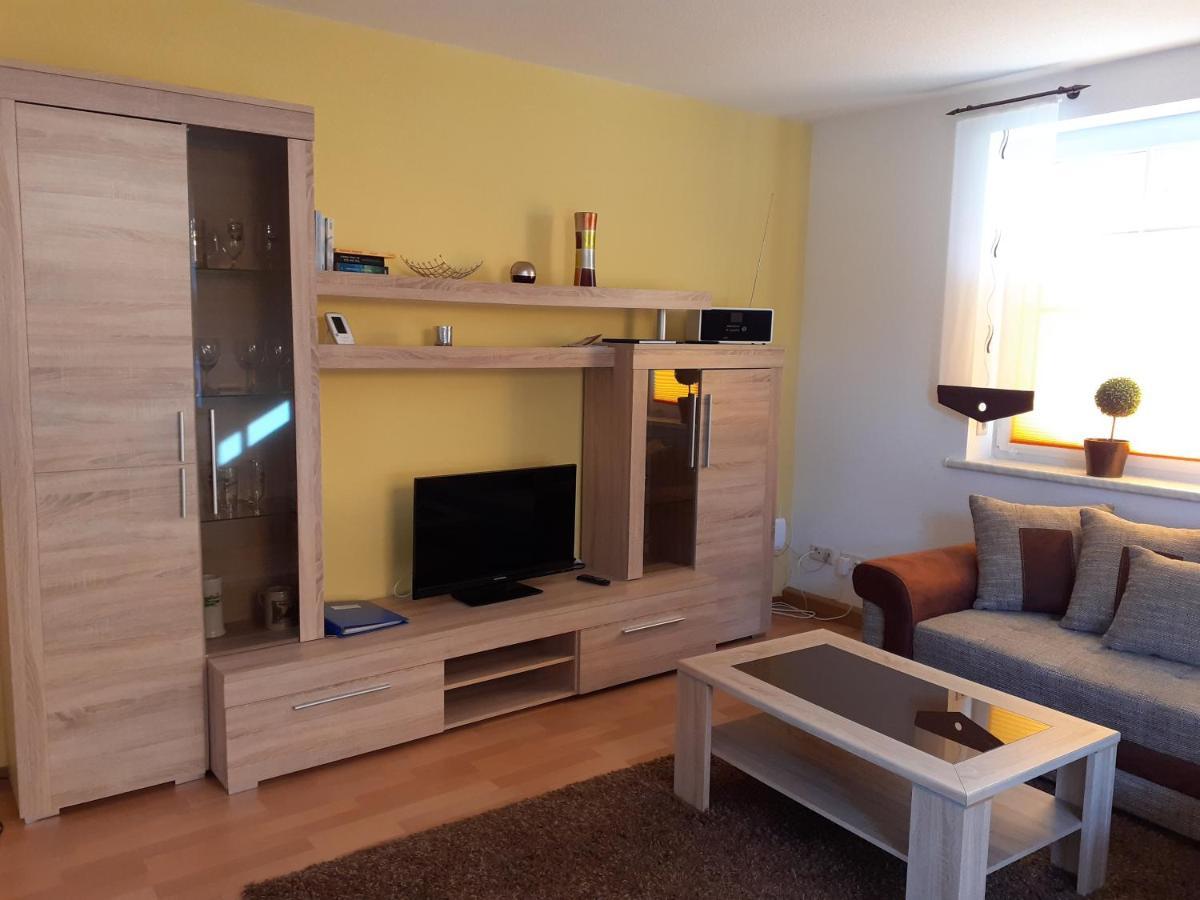 Ferienwohnung - August-Bebel-Str. 19 Oelsnitz  Extérieur photo